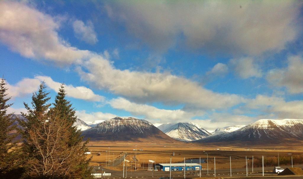 Hotel Varmahlid Varmahlid  Bagian luar foto